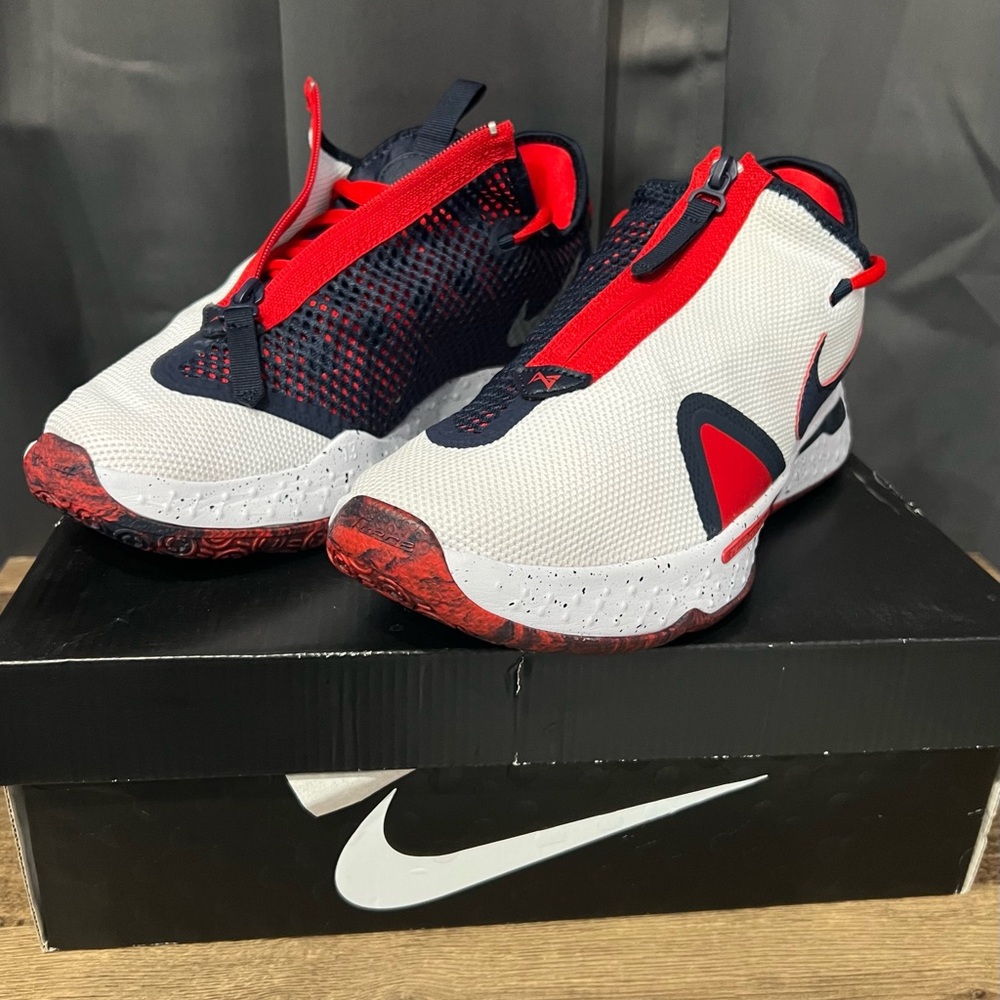 Nike PG 4